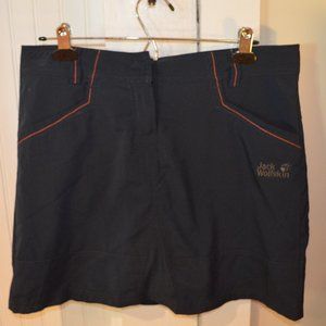 Jack Wolfskin Women's Skort - Size Small